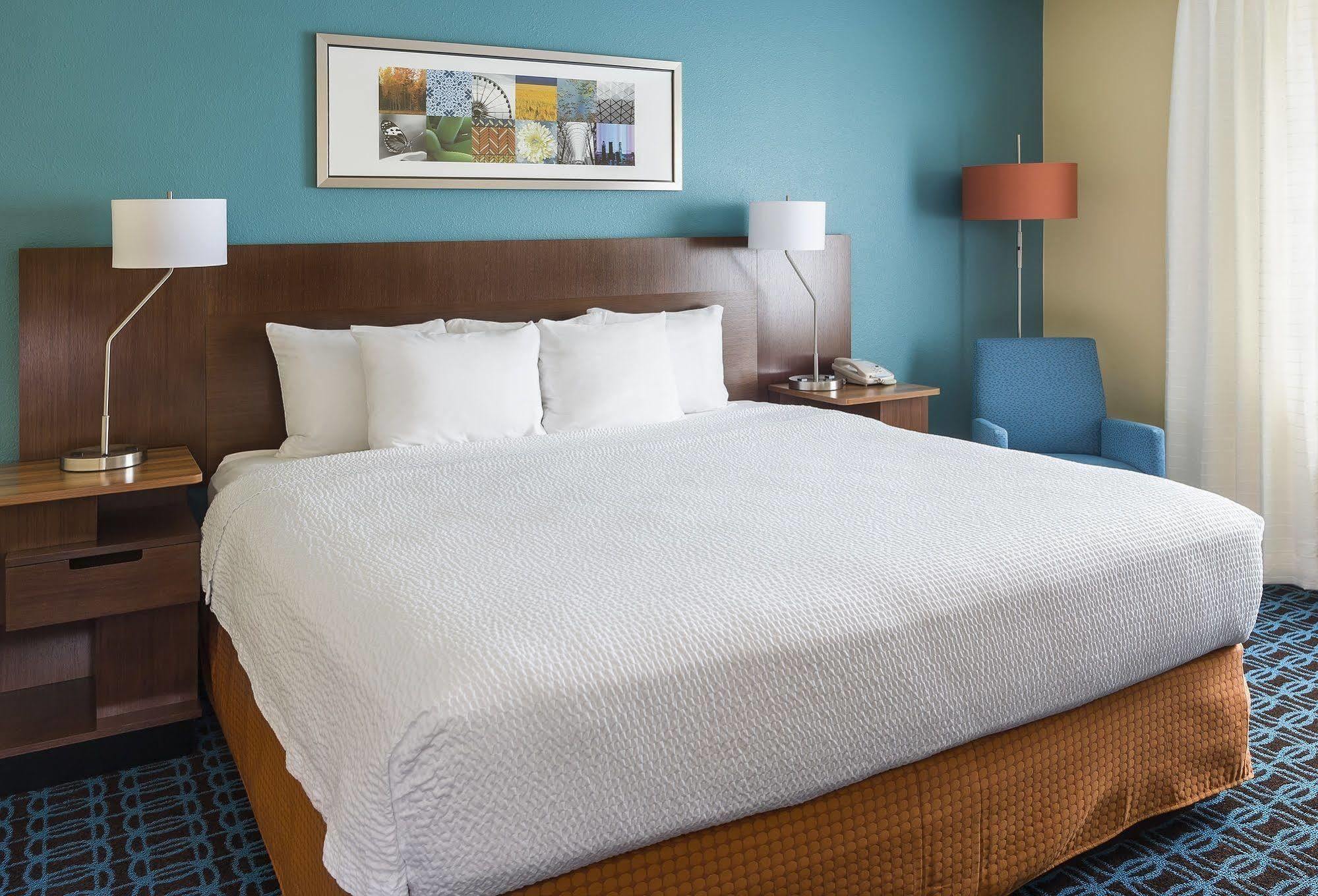 Fairfield Inn & Suites By Marriott Quincy Exterior photo